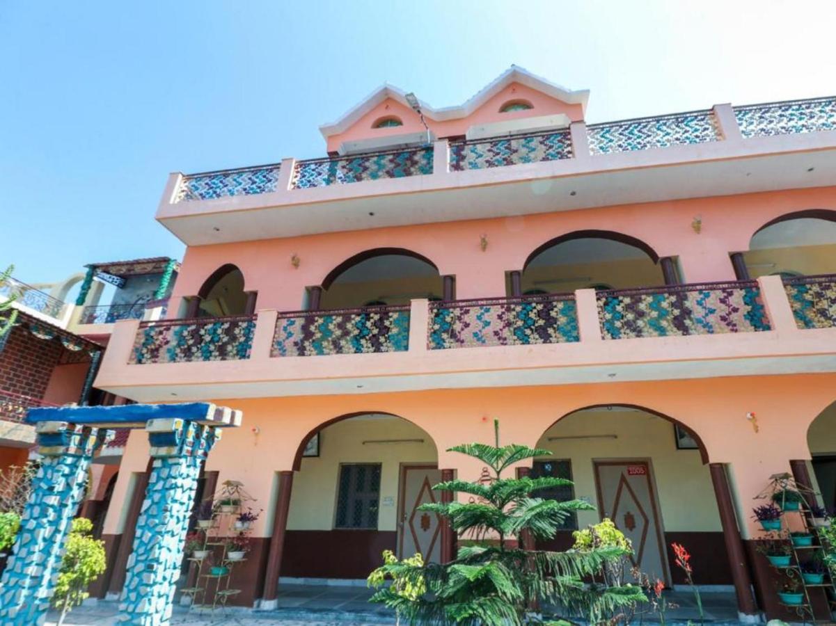 Bijnaur Super Townhouse 139 Ashiyana Smriti Upvan Near Emerald Mall Lucknow מראה חיצוני תמונה
