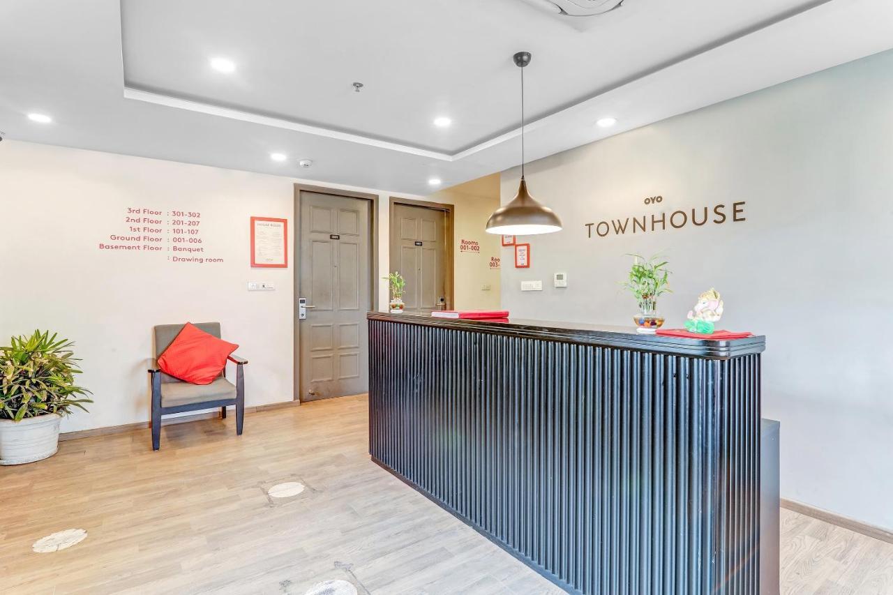 Bijnaur Super Townhouse 139 Ashiyana Smriti Upvan Near Emerald Mall Lucknow מראה חיצוני תמונה